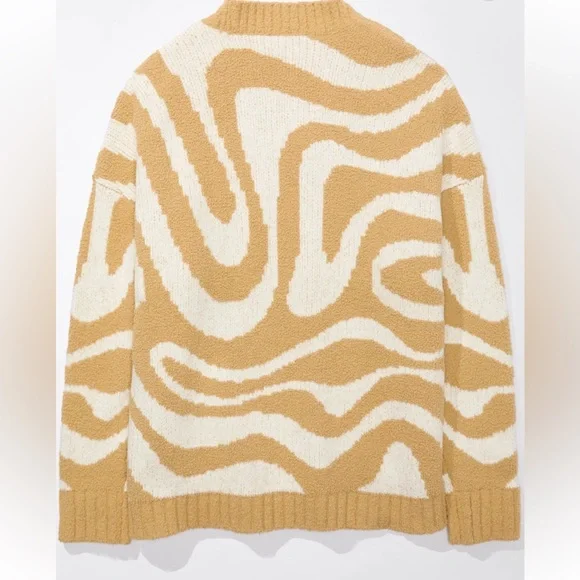 American Eagle super soft Chenille Cardigan sweater - Picture 5 of 8